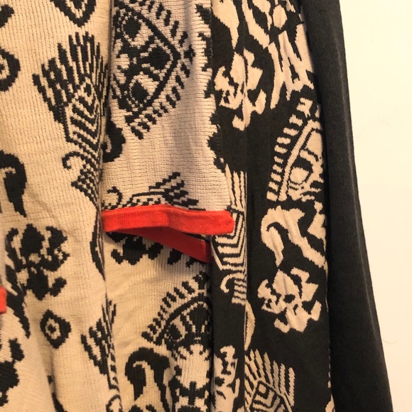 THML Open Floral Geometric Boho Cardigan Black S - Picture 5 of 7